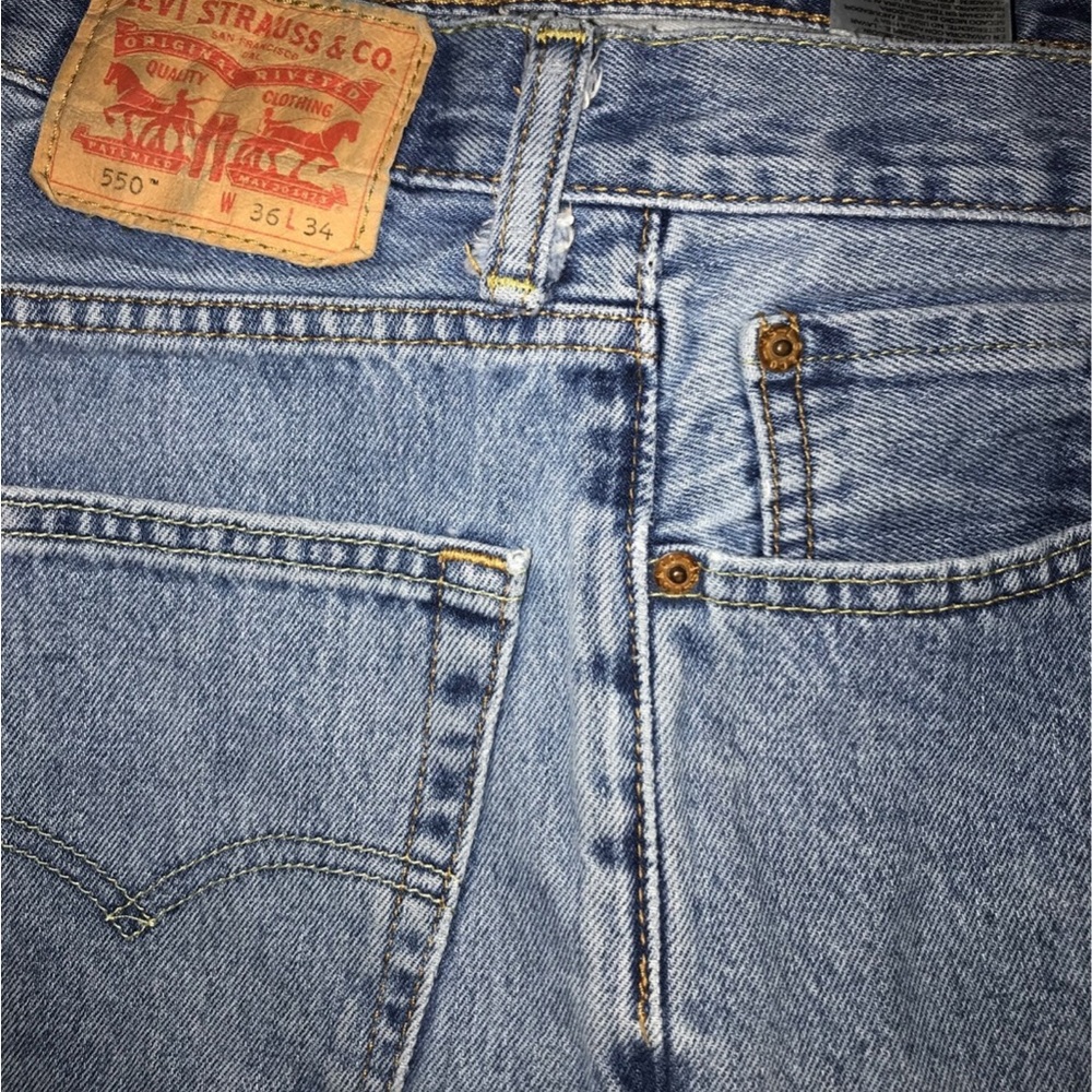 LEVI’S 550 W36-L34